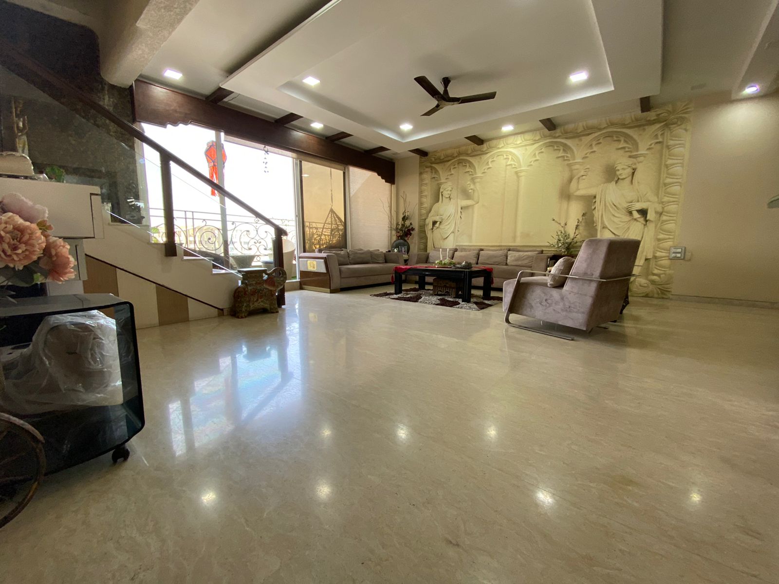 4 BHK Fully Furnished in Raheja Regency , Sion
